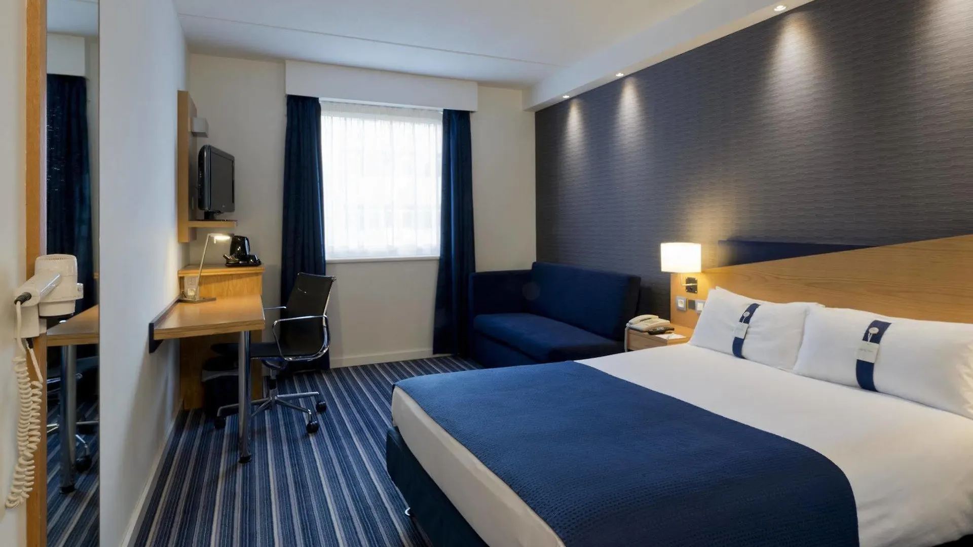 Holiday Inn Express Antwerpen City North By Ihg Belgium